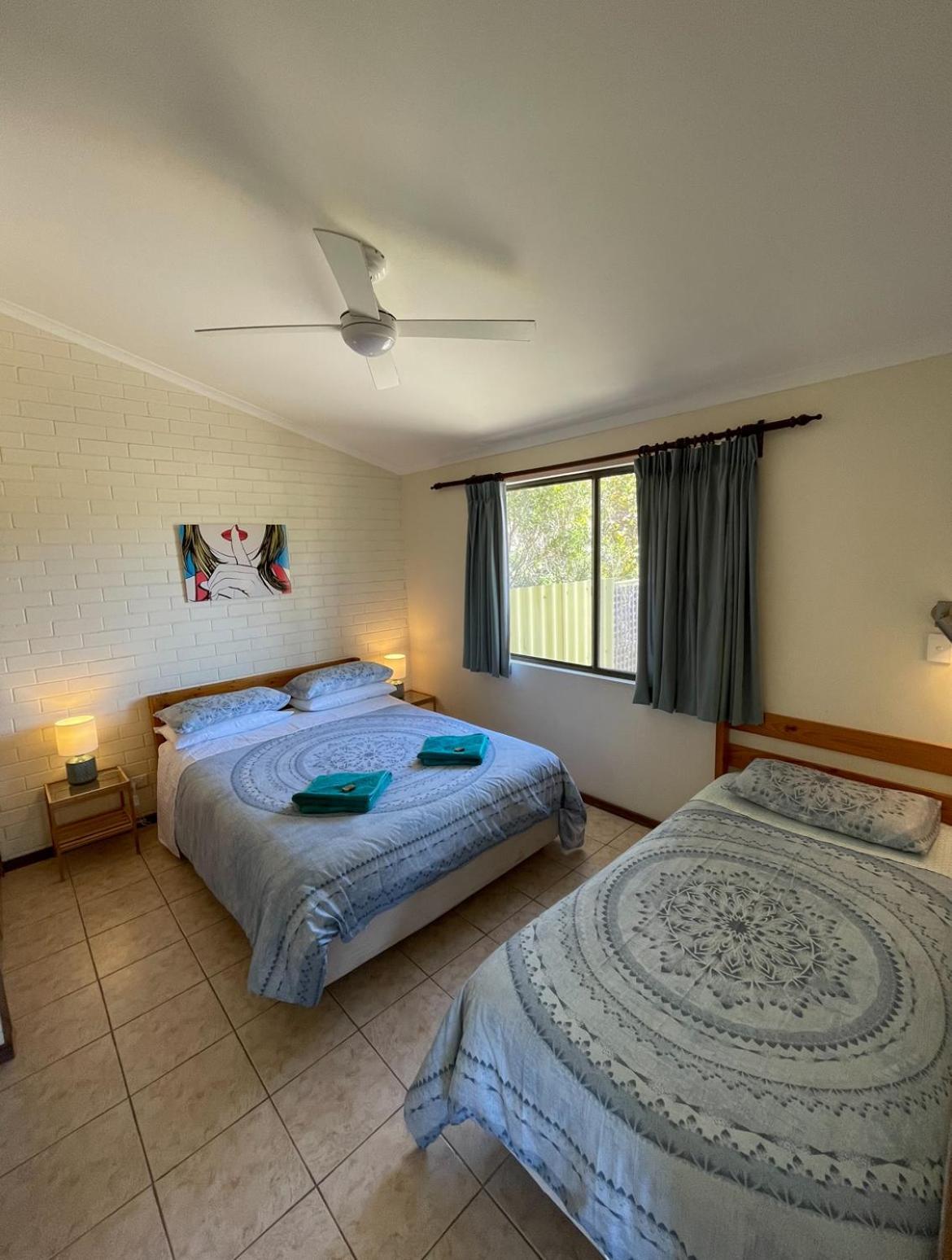 Wildsights Villas Denham Exterior photo
