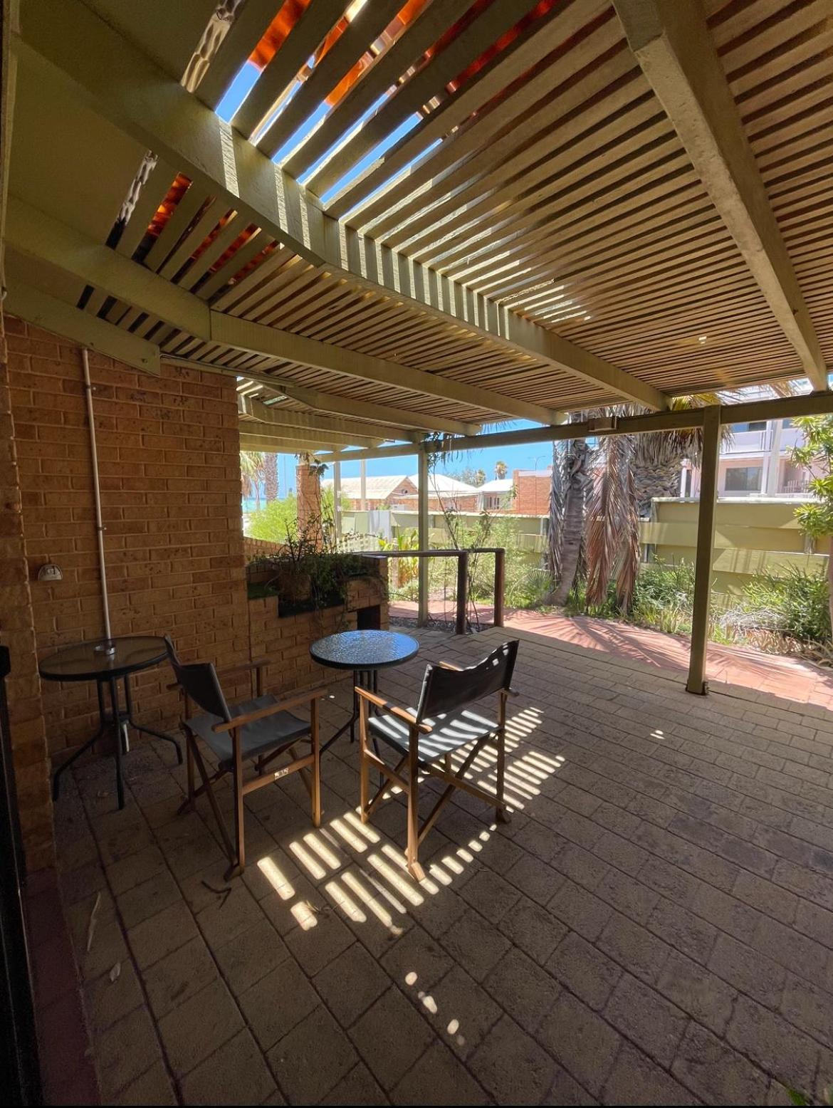 Wildsights Villas Denham Exterior photo