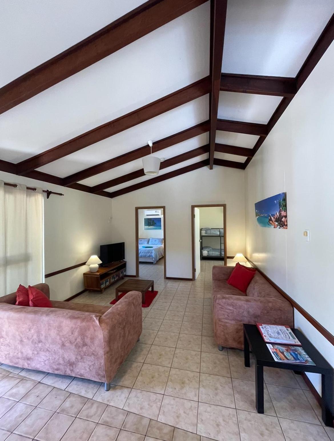 Wildsights Villas Denham Exterior photo